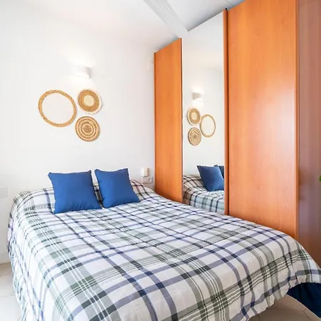 1ºlineamar-2room-novelty-piscina-wifi-portaventura7 * Salou