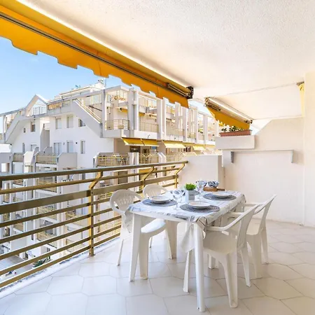 1ºlineamar-2room-novelty-piscina-wifi-portaventura7 * Salou